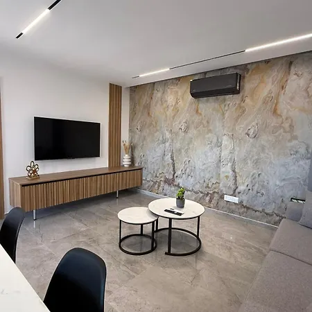 Apartman Iolena Two Bedroom Seaview *