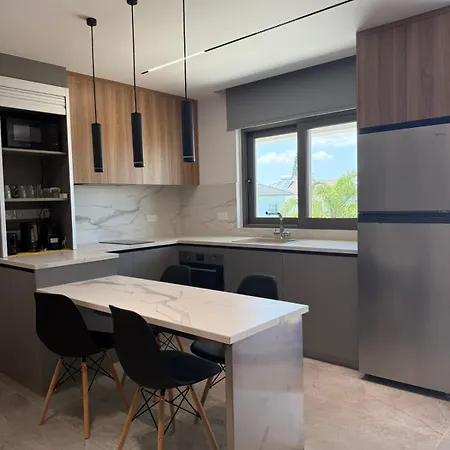 Apartman Iolena Two Bedroom Seaview Píla